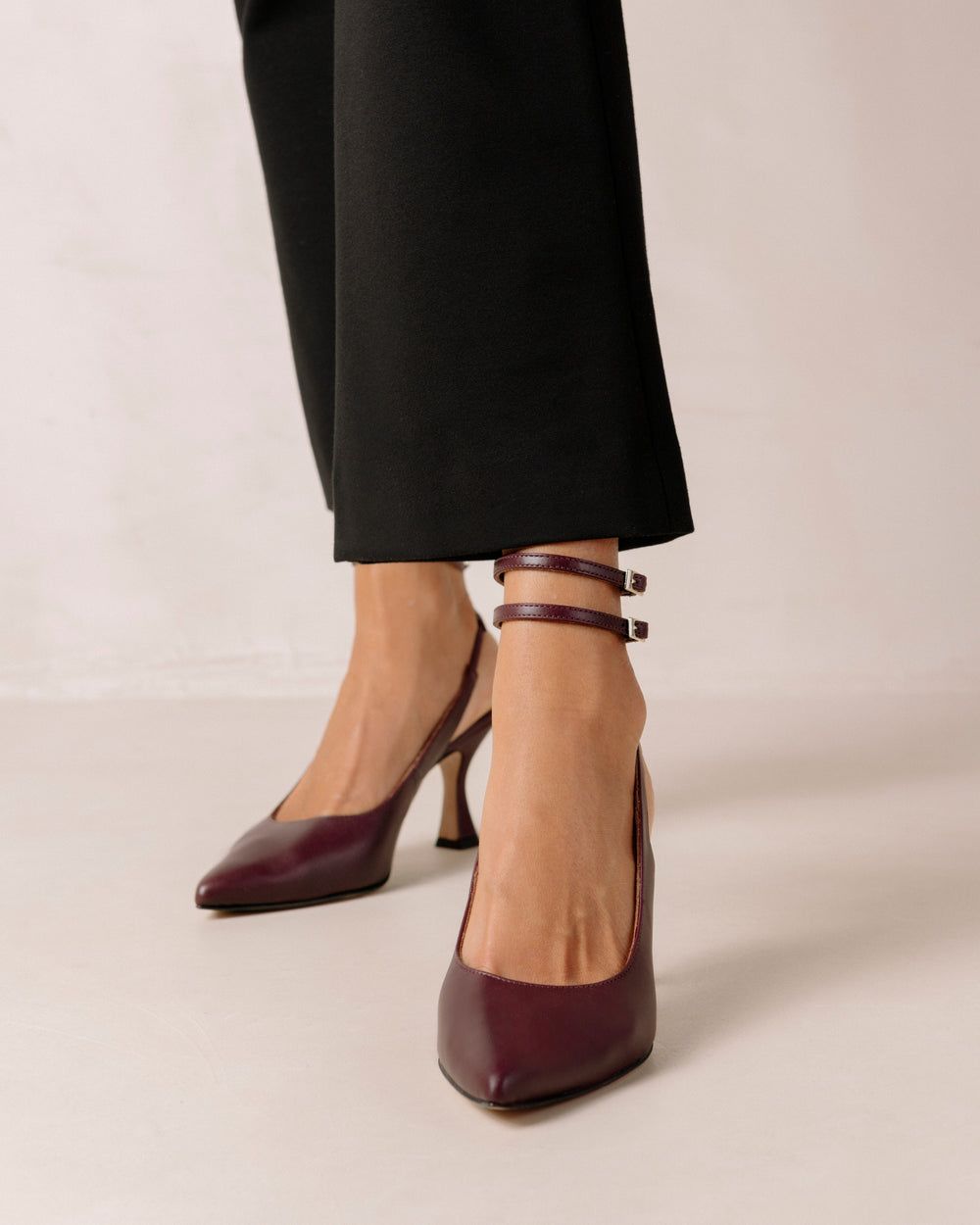 Chaussures Alohas Louise pour Wine Burgundy Femme | NBE-36225715