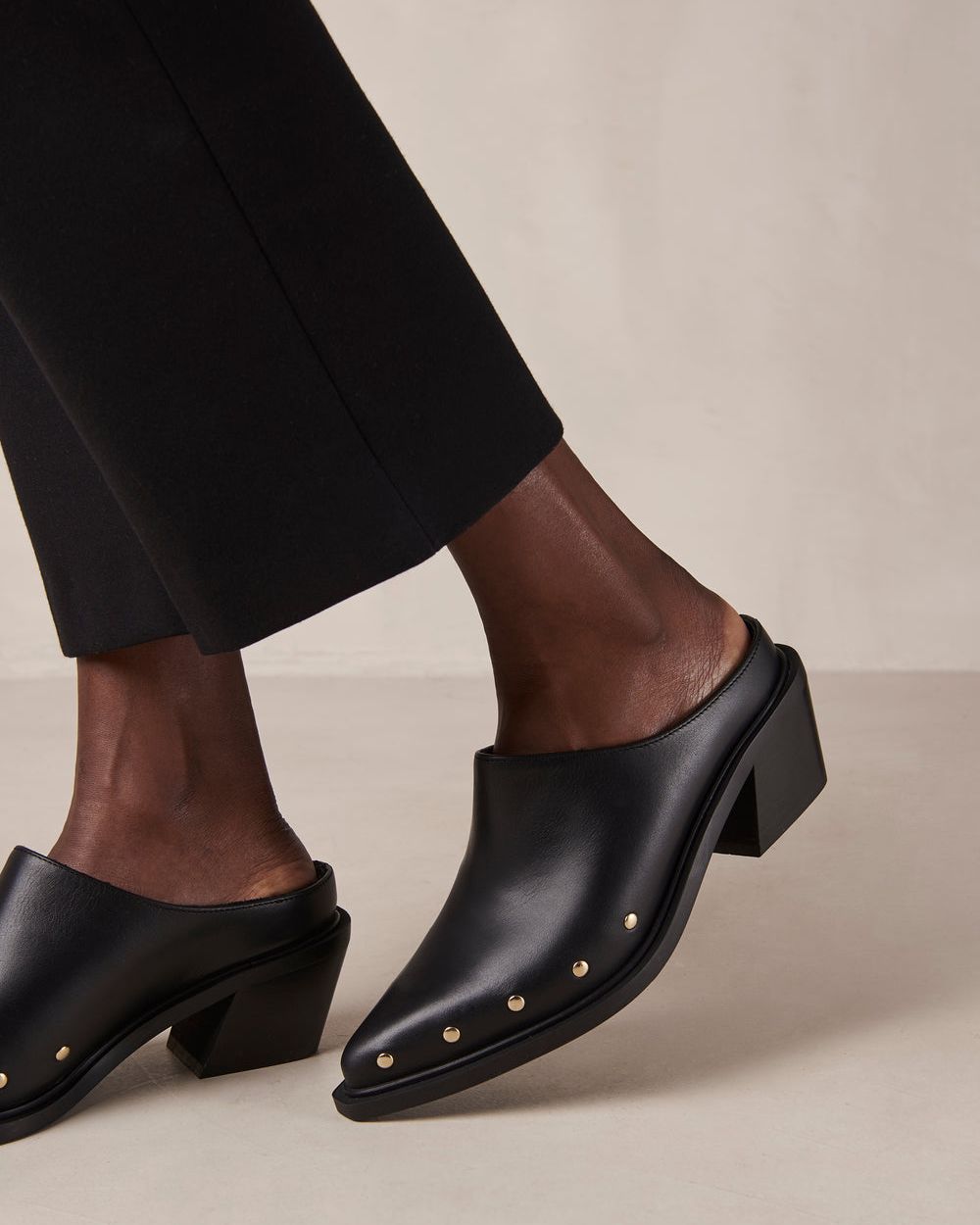 Mules Alohas Lorenzo pour Black Femme | PXP-46364785