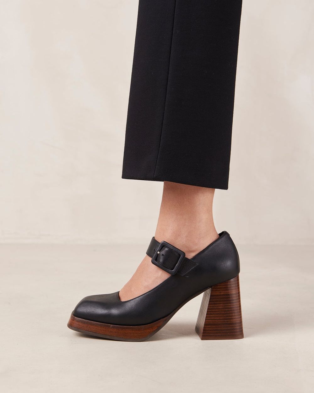 Chaussures Alohas Oregon pour Black Femme | EZE-40175989