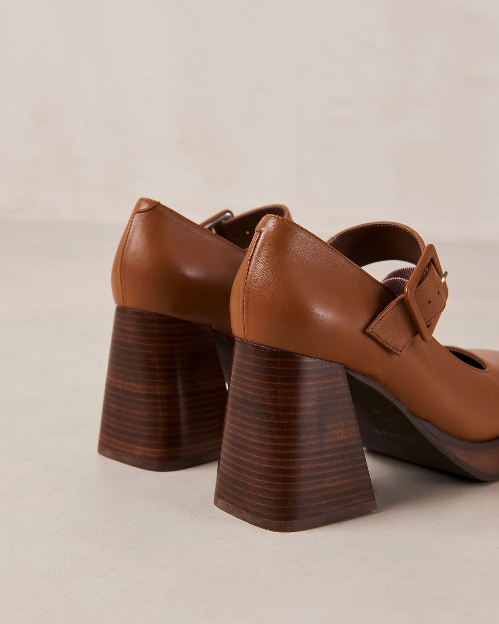 Chaussures Alohas Oregon pour Tan Femme | UYW-63335011