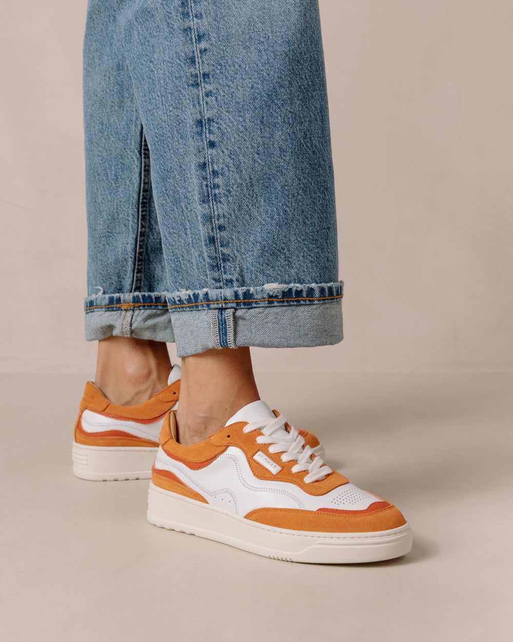 Sneakers Alohas TB87 pour Bright White Pomelo Orange Femme | ENF-11086645