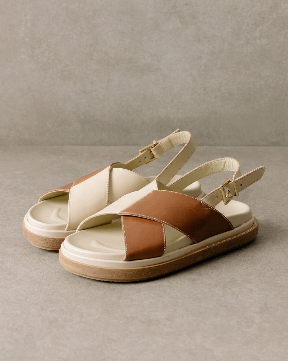 Sandales Alohas Marshmallow Bicolor pour Bicolor Camel Ivory Femme | PFL-89877128