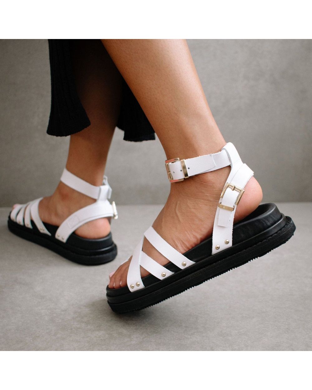 Sandales Alohas Buckle Up pour Bright White Femme | OQQ-68575045