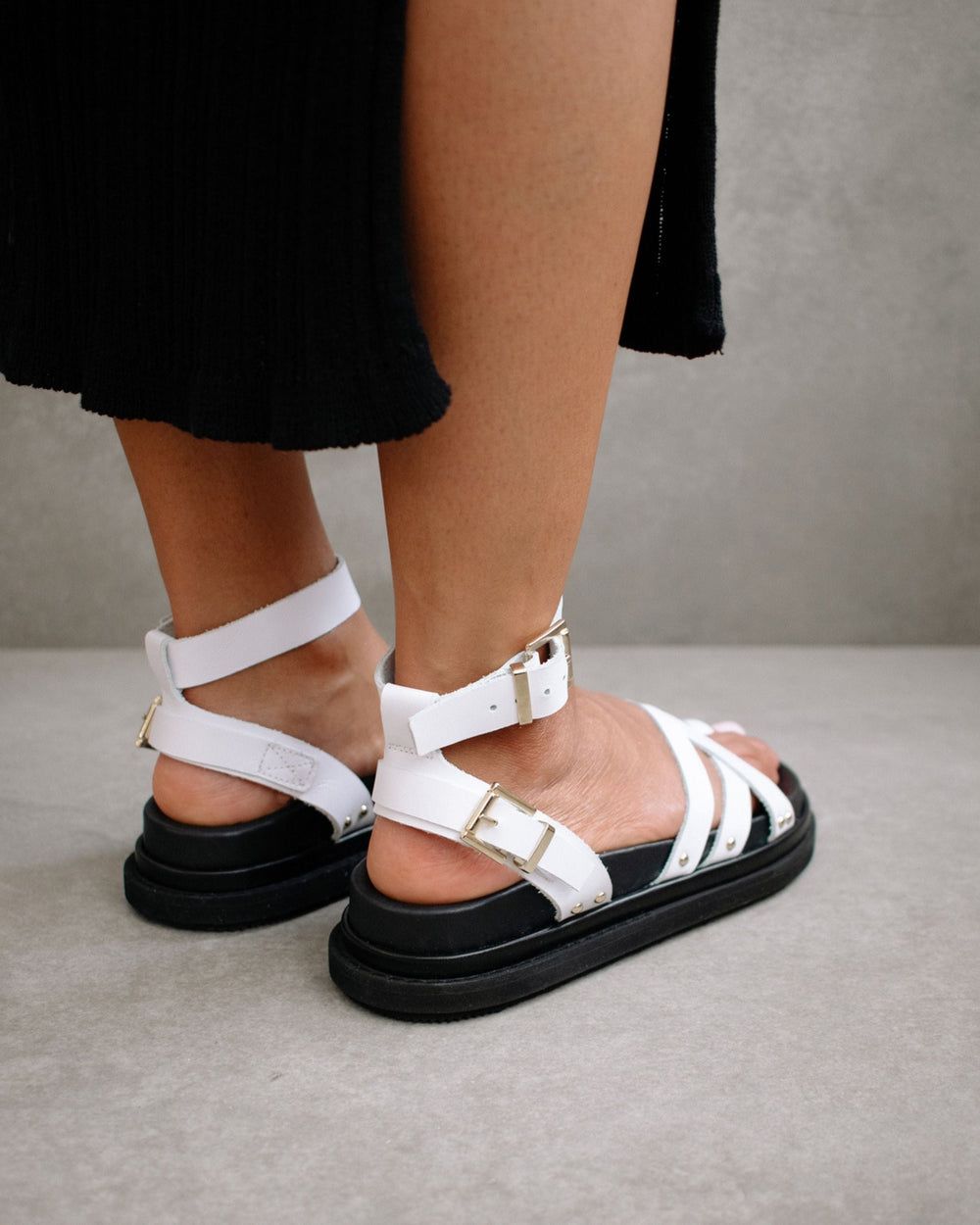 Sandales Alohas Buckle Up pour Bright White Femme | OQQ-68575045