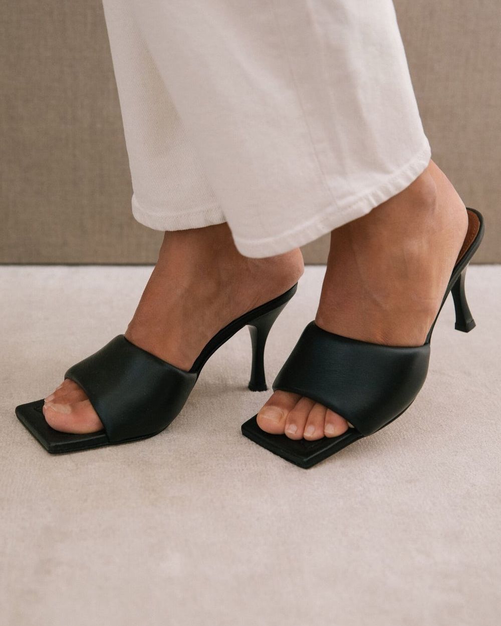 Mules Alohas Puffy pour Black Femme | JAD-90632463