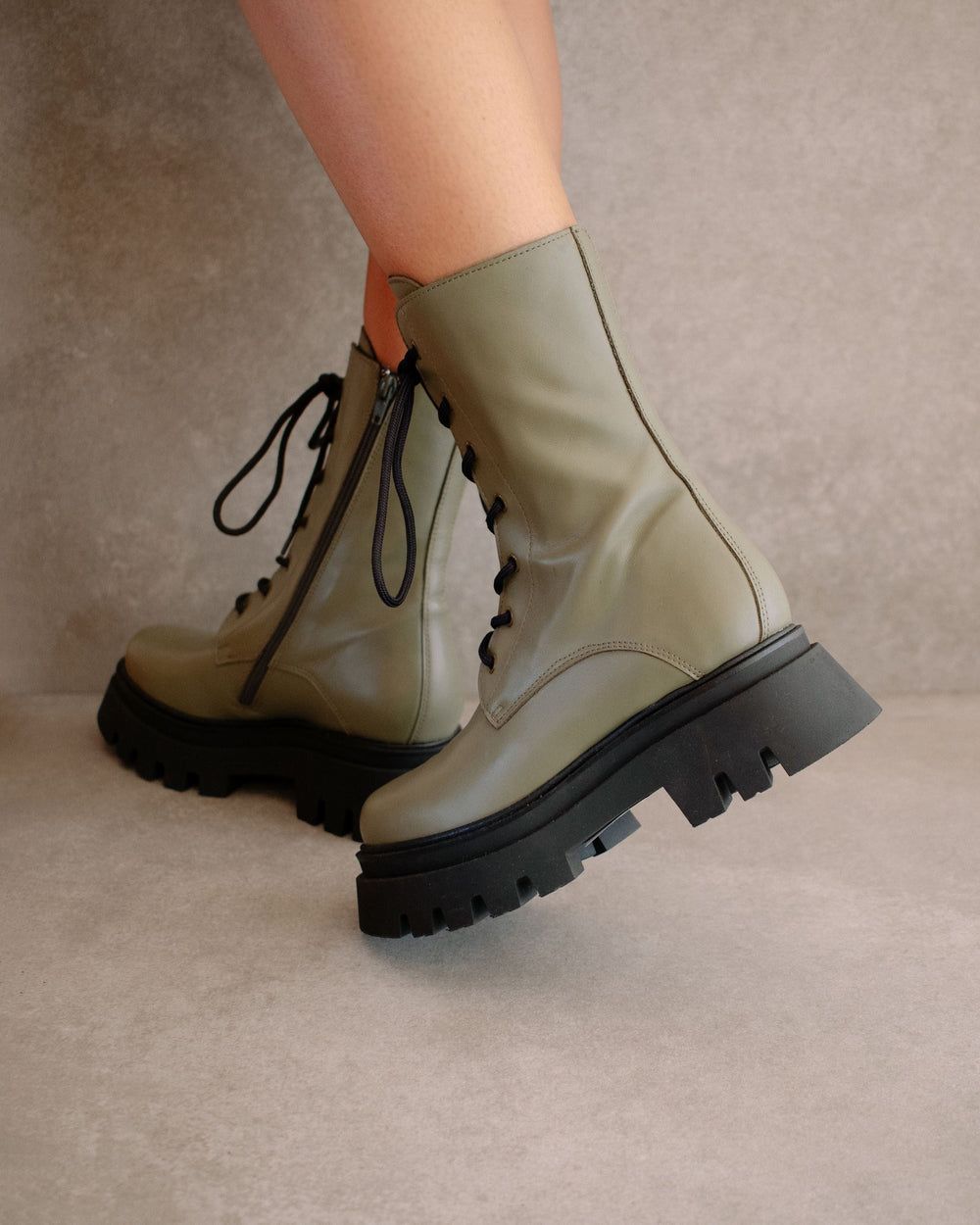 Bottes Alohas Globetrotter pour Dusty Olive Femme | YQT-71509112