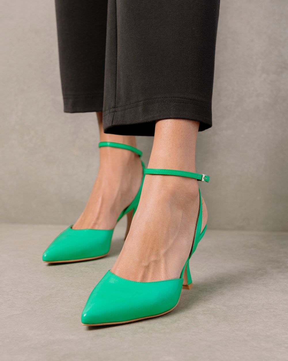 Chaussures Alohas Cinderella pour Neon Green Femme | EKJ-05429211