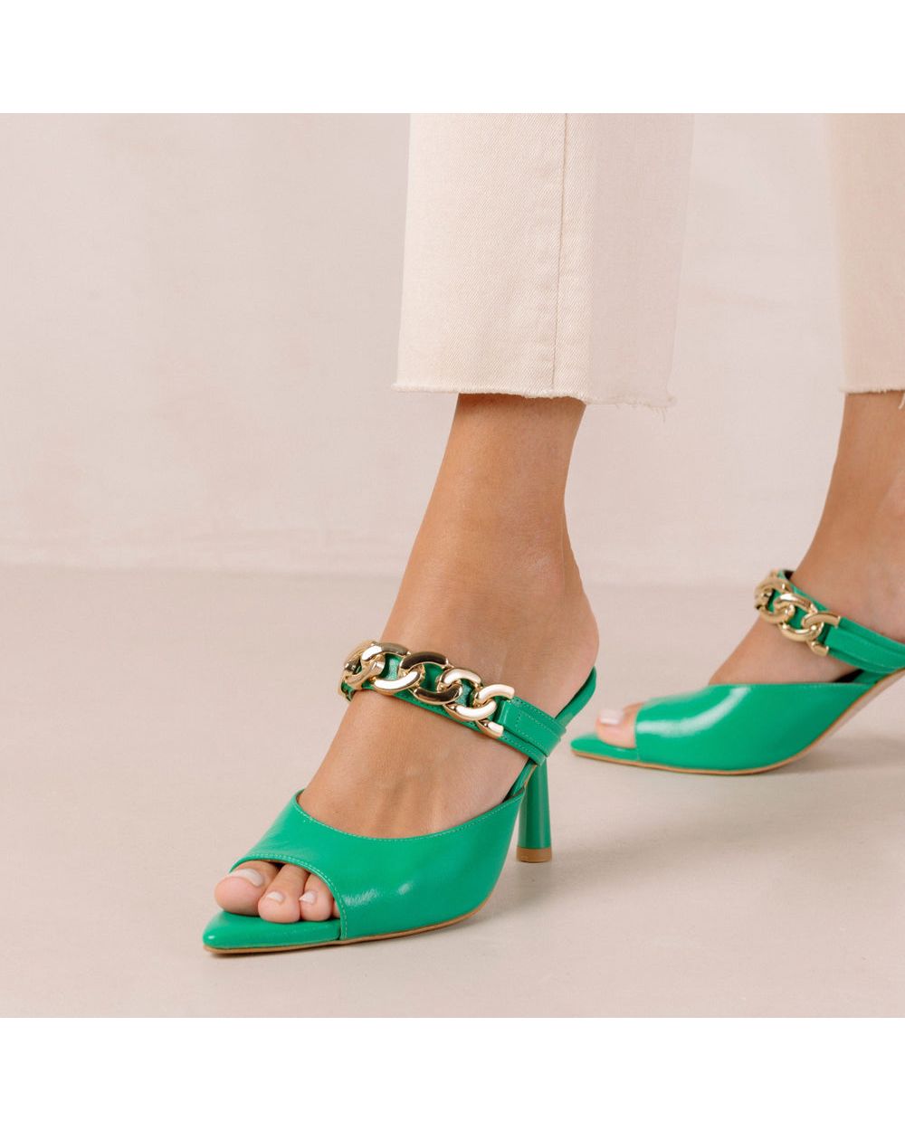 Mules Alohas Daisy Shiny pour Shiny Green Femme | LPT-95643197