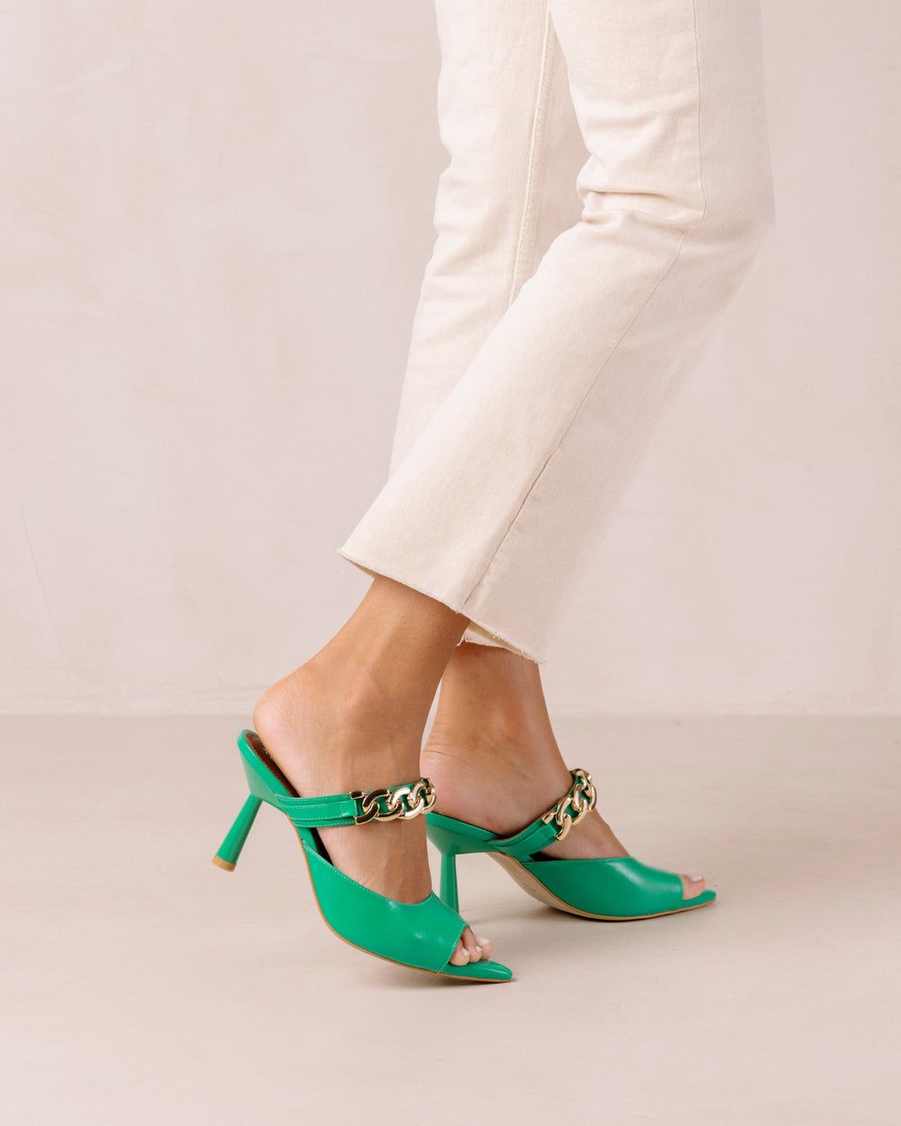 Mules Alohas Daisy Shiny pour Shiny Green Femme | LPT-95643197