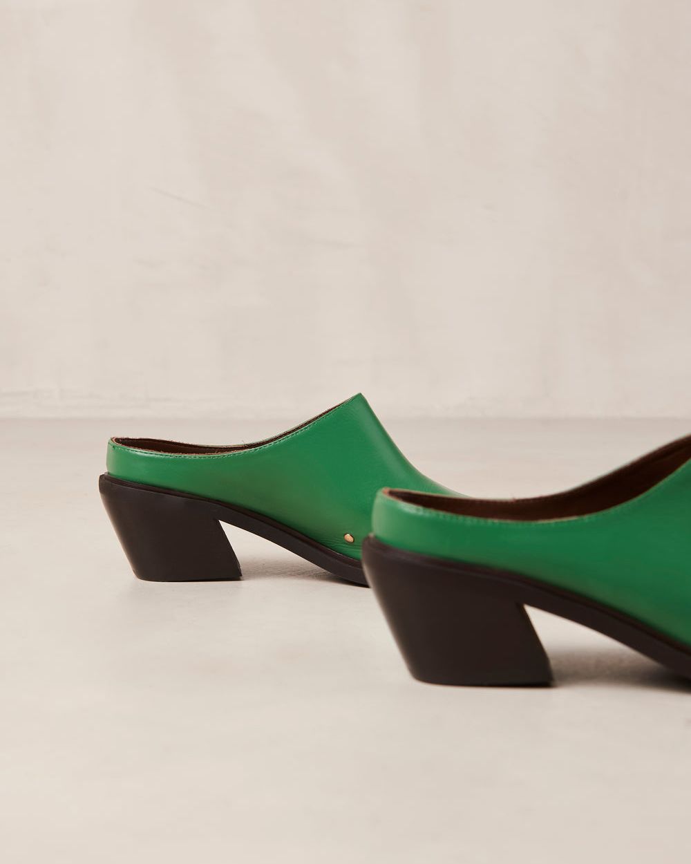 Mules Alohas Lorenzo pour Evergreen Femme | VYR-11497434