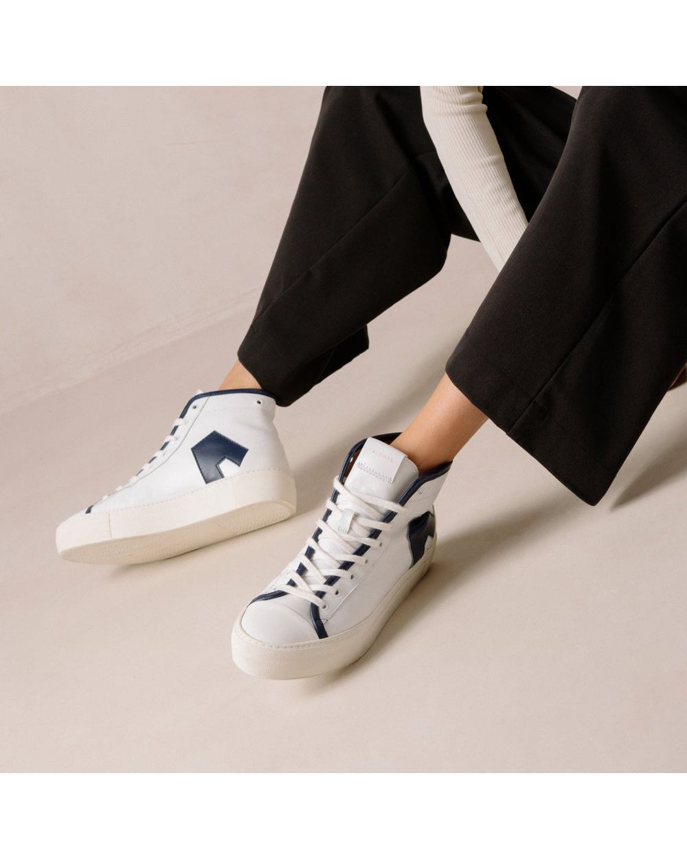 Sneakers Alohas TB35 pour Bright White Navy Femme | CWI-76610776