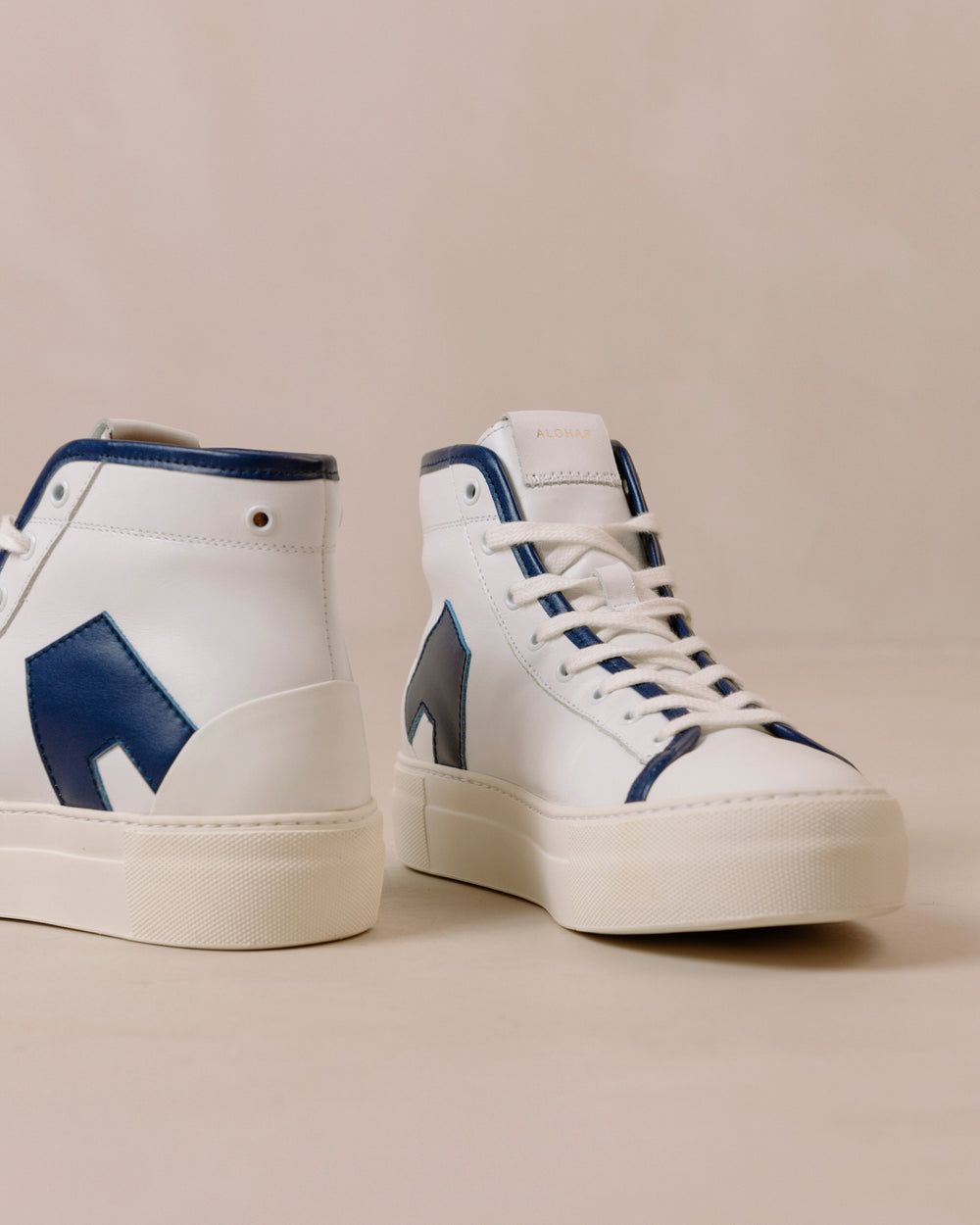 Sneakers Alohas TB35 pour Bright White Navy Femme | CWI-76610776