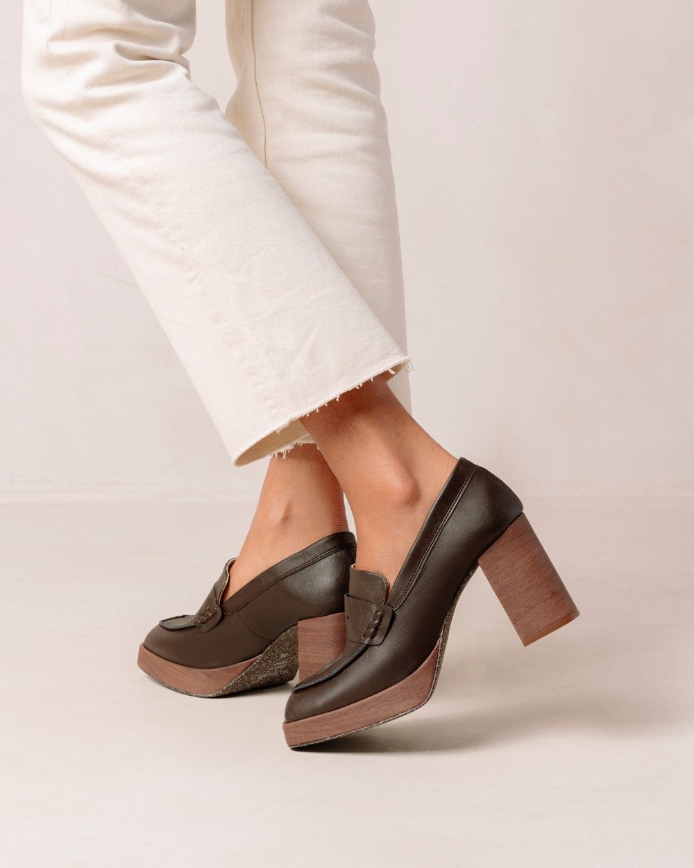 Loafers Alohas Busy pour Corn Coffee Brown Femme | LNB-25256703